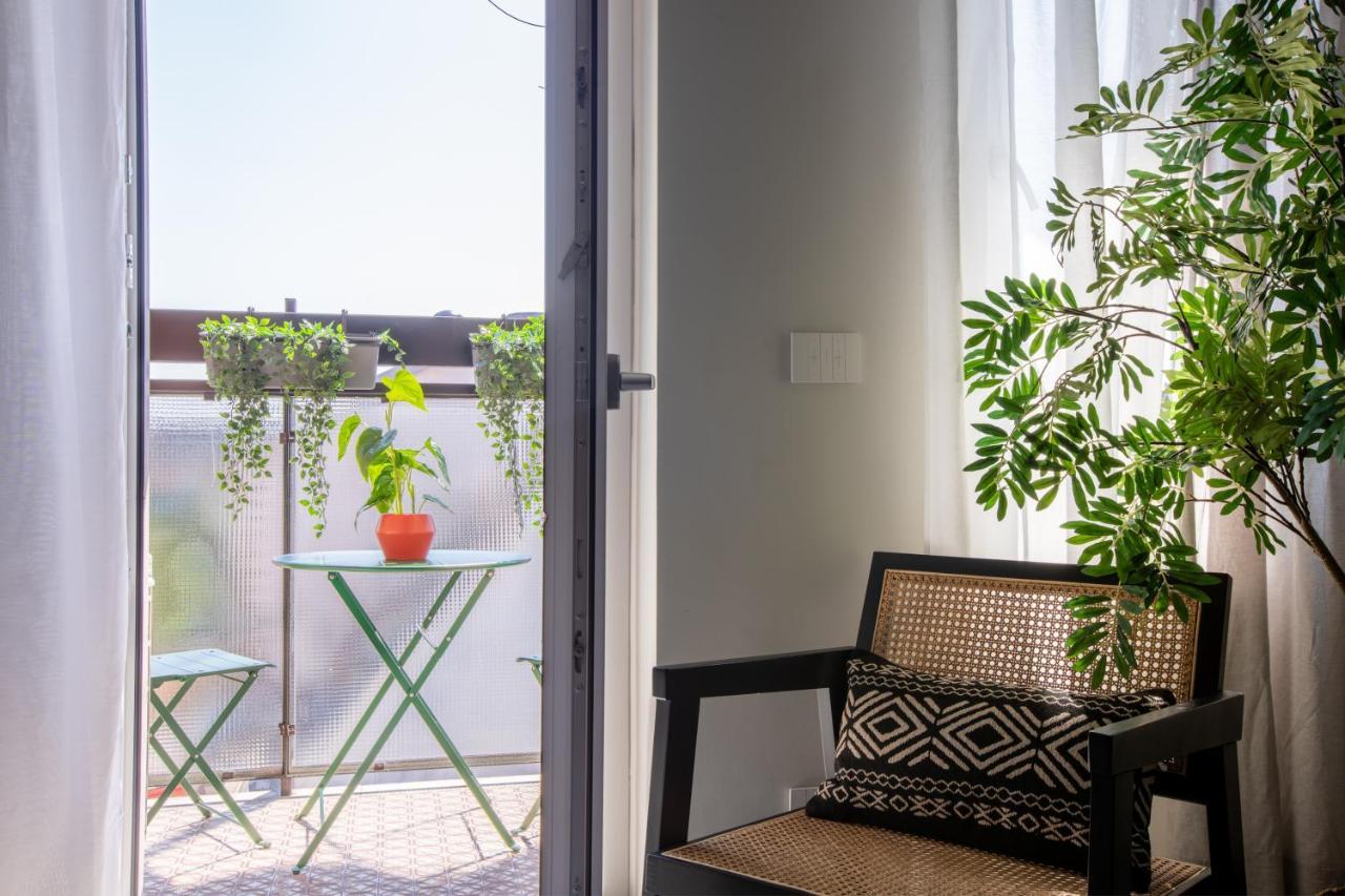 Daplace - Vico Apartment Milaan Buitenkant foto