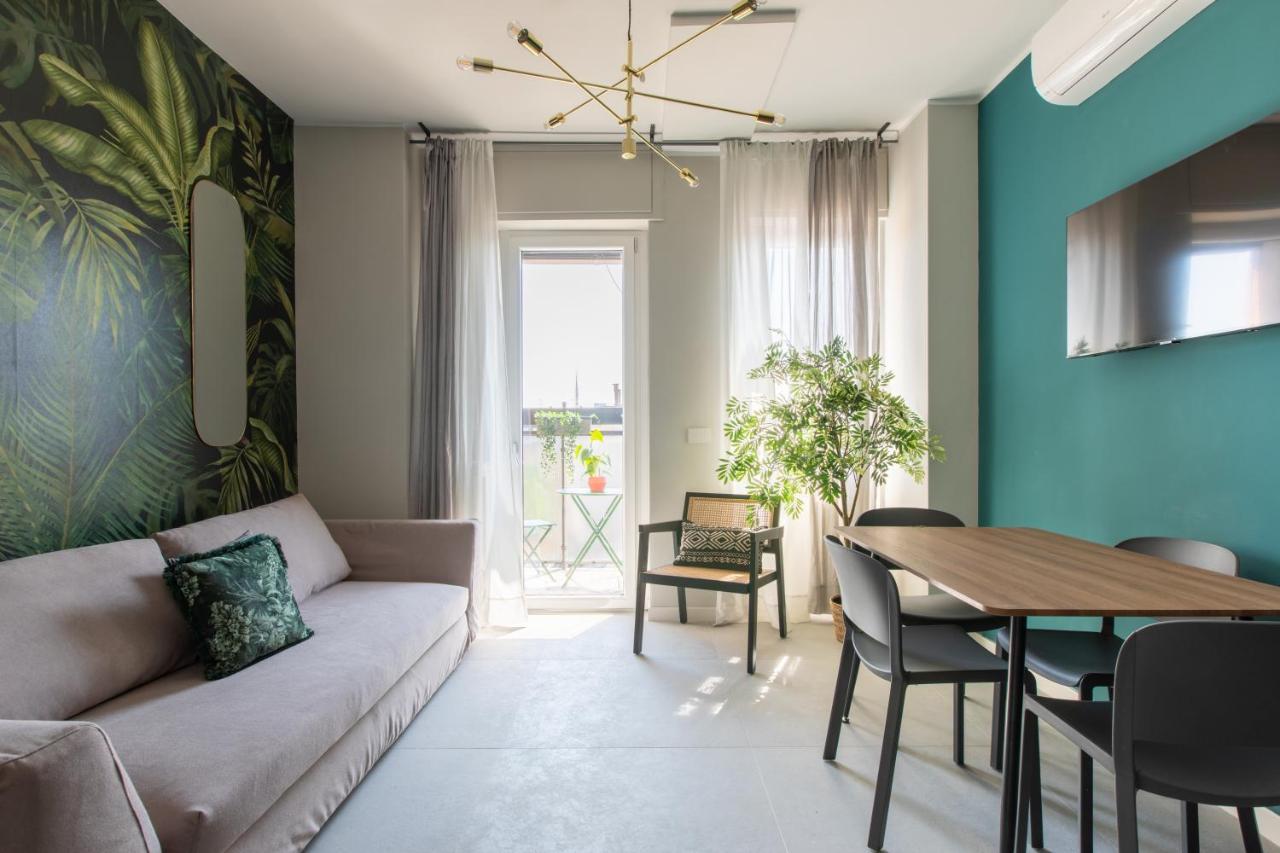 Daplace - Vico Apartment Milaan Buitenkant foto